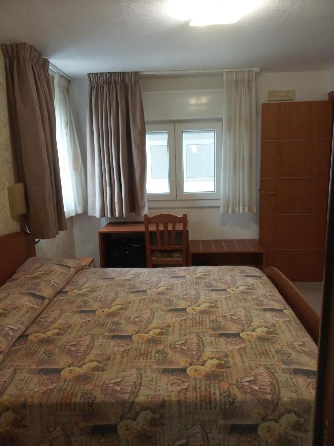 B&B Camere ปอร์โตเชซาเรโอ ภายนอก รูปภาพ