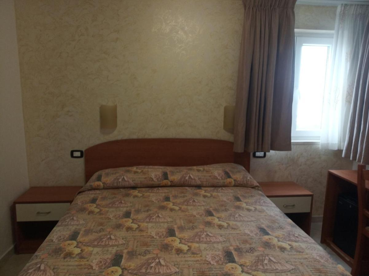 B&B Camere ปอร์โตเชซาเรโอ ภายนอก รูปภาพ
